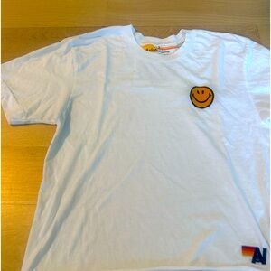 White aviatior T-shirt